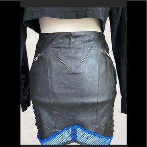 - Anthropologie English Rose Mesh Studded Faux Leather black/blue mini Ski…